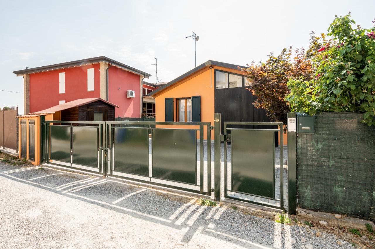 Casenuove Viletta Indipendente A 10 Min Da Parma Case Nuove  Экстерьер фото